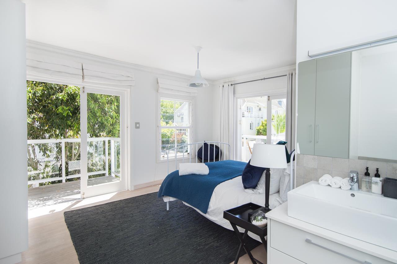 Cricklewood Place - Luxury Holiday Homes Kaapstad Buitenkant foto