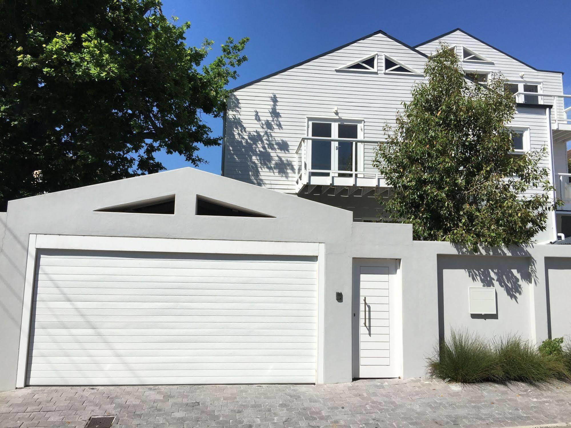 Cricklewood Place - Luxury Holiday Homes Kaapstad Buitenkant foto