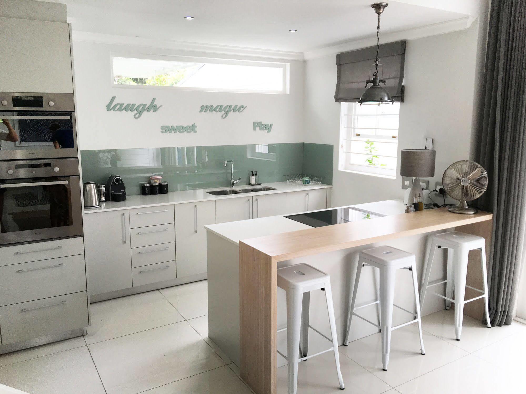 Cricklewood Place - Luxury Holiday Homes Kaapstad Buitenkant foto